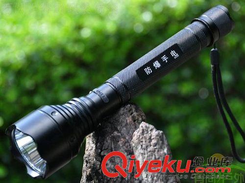 強光手電 CREE Q5 C8  強光手電筒 CREE LED 五檔