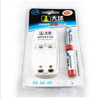 熱門產(chǎn)品 充電電池5號(hào)充電器 贈(zèng)送2只850MA五號(hào)充電電池 鎳鎘高能充電套原始圖片3