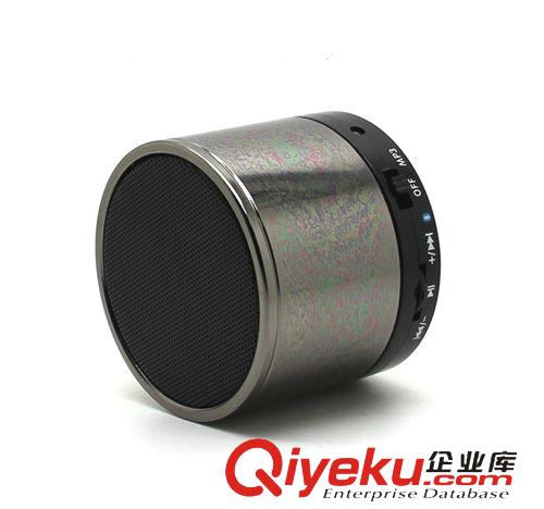 11月新品 大量銷售 JL-510FM（S10) 迷你藍(lán)牙音箱 現(xiàn)代藍(lán)牙音箱 插卡音箱原始圖片3