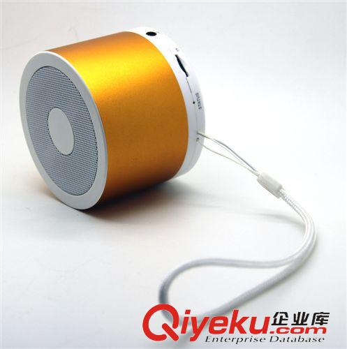 11月新品 廠家提供 JL-900FM 插卡音箱 藍牙音箱批發 圓柱藍牙音箱原始圖片3