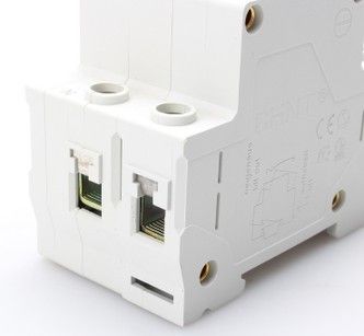 正泰電器 正泰電器批發(fā) 泰小型漏電斷路器 漏電空氣開關(guān)DZ47LE-32 1P+N/32A原始圖片3