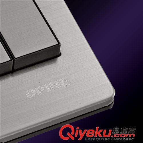 按系列分類 86OPINE開關(guān)家用開關(guān)插座開關(guān) 四開雙控開關(guān)墻壁插座開關(guān)拉絲開關(guān)原始圖片3