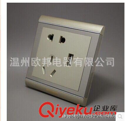 墻壁開關L8系列 五孔USB墻壁插座 家用電器USB插座 五孔帶USB手機充電插座面板原始圖片2