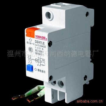 DZ47小型斷路器 超強品質(zhì)  塑殼斷路器/空氣開關(guān)dz47拖口器斷路器/家用漏電保護原始圖片2