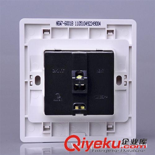 zp正泰系列 正泰開關插座 86型一開單控大翹板/單開 NEW7G系列 NEW7-G001B原始圖片3