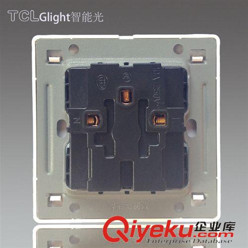 美倫山系列 TCL glight智能光 墻壁開(kāi)關(guān)插座面板雅白五孔10A多用多功能插座