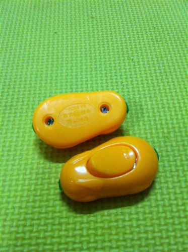 長舟床頭開關(guān) 棉湖廠家供應(yīng)高級黃色pvc抗摔船型開關(guān) 床頭開關(guān)  墻壁開關(guān)玉兔型原始圖片3