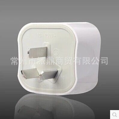 公牛系列 公牛轉換插頭電源轉換器L01CE英標港行港版蘋果iphone5S6ipad充電原始圖片3