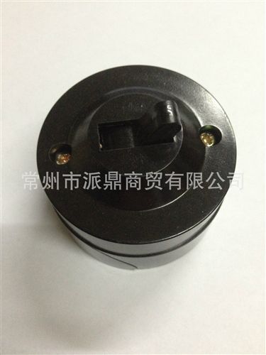 張家港獻(xiàn)寶電工系列產(chǎn)品 正品張家港獻(xiàn)寶XB423A膠木無(wú)線插座 排插 接線板 拖線板 四聯(lián)