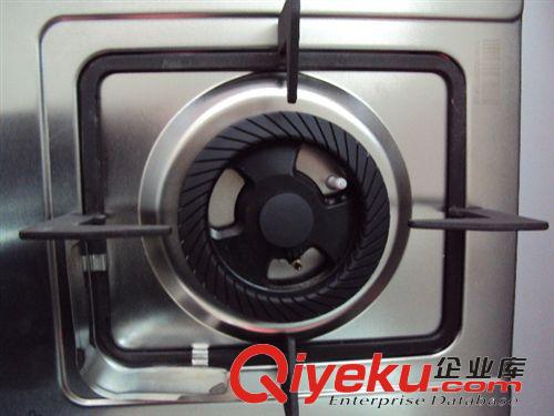 美的灶具 廠家直銷 Midea/美的家用燃?xì)庠?鋼化玻璃熄火保護(hù)節(jié)能雙眼燃?xì)庠钤紙D片3