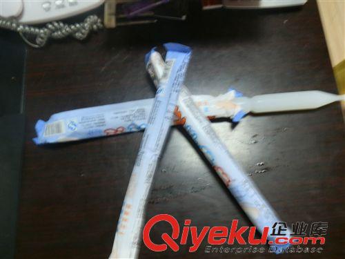 封箱机／打包机 供应冷饮冷冻食品包装机 冰棒棒棒冰包装机械 枕式自动包装机器