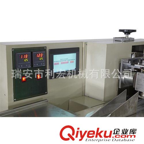 枕式包裝機(jī) 利宏十年 優(yōu)質(zhì)供應(yīng)350枕式海綿刷包裝機(jī) 鋼絲球刷包裝機(jī)原始圖片3