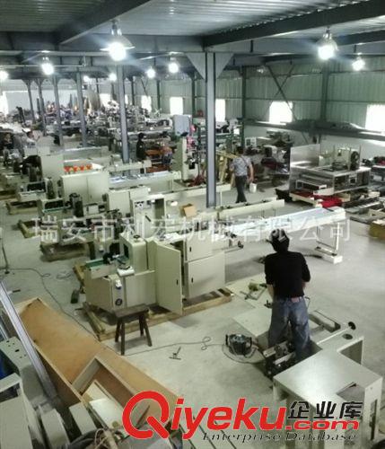 枕式包裝機 十年老廠供應(yīng)面包高速包裝機 面包糕點枕式包裝機 面包包裝機原始圖片3