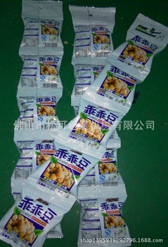顆粒包裝機 五包半零食乖乖豆包裝機器 旺仔牛奶糖連包自動包裝機原始圖片2