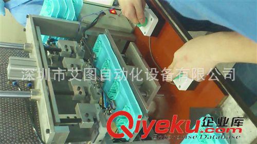 工裝夾具 供應(yīng)深圳電子玩具半自動(dòng)裝紐扣電池機(jī)