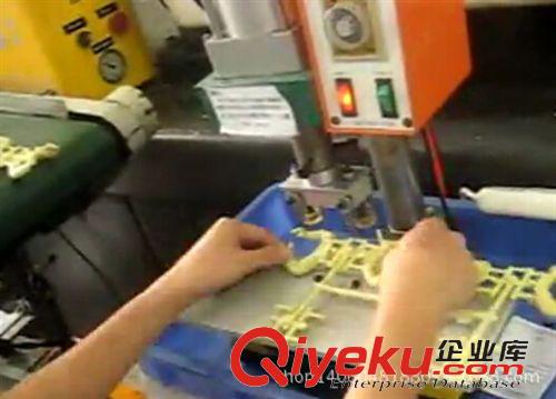 工裝夾具 深圳切水口機|塑膠制品切水口機
