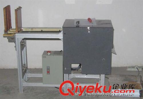 印后加工設備 供應牛仔服飾標牌\吊牌折皺機