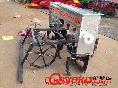 小麥播種機(jī) 手扶拖拉機(jī)配套小麥?zhǔn)┓什シN機(jī) 大豆水稻原始圖片3