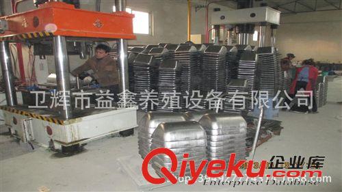 母豬料槽系列 批發(fā)益鑫廠制造 加厚型12.12暢銷(xiāo)版 母豬食槽原始圖片2