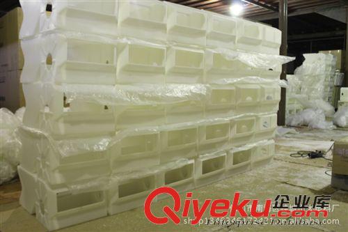 滾塑加工 滾塑模具/滾塑產(chǎn)品代加工 滾塑加工
