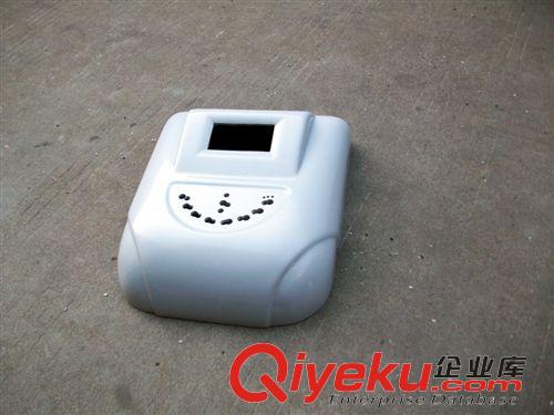 滾塑油箱，水箱 大型滾塑加工，專業滾塑制品加工 異性滾塑加工 滾塑加工工廠