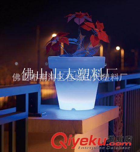 大型塑料花盆 滾塑花盆，LED景觀花盆，廠家供應(yīng)酒吧氛圍發(fā)光LED花盆