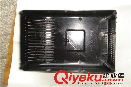 外殼 廠家供應(yīng){zd1}價三人電動車充電器外殼,風(fēng)機(jī)80和60和50原始圖片3