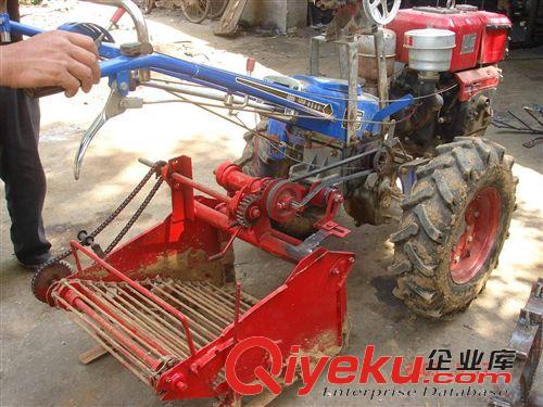 土壤耕整機(jī)械 大量供應(yīng)薯類(lèi)收獲機(jī)原始圖片2