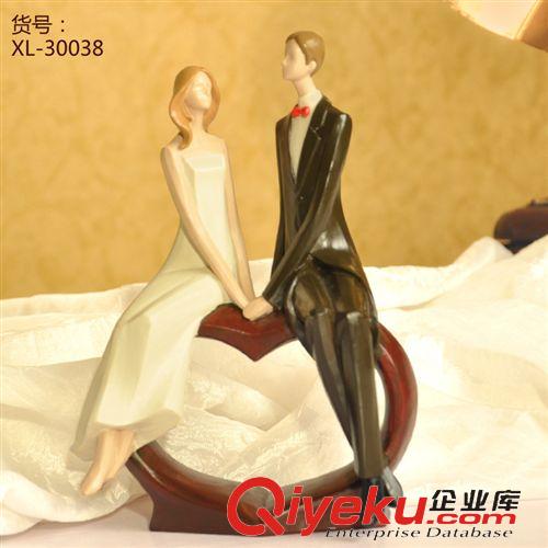 羊年新品95折！ 實力廠家 樹脂情侶工藝擺設 結婚禮物  婚慶送禮品擺件實體店貨源