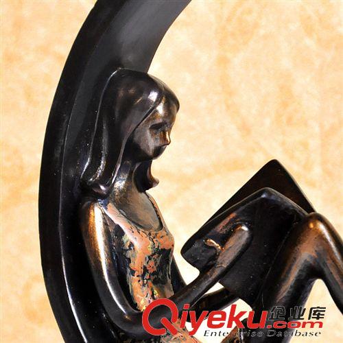 羊年新品95折！ 廠家直銷樹脂工藝品創意禮品人物擺件 家居婚房婚慶裝飾品看書女原始圖片3