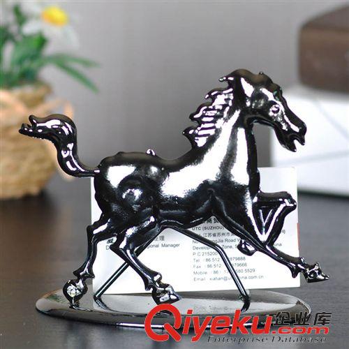鐵藝擺件 廠家創(chuàng)意馬型鐵藝手機(jī)座 名片架桌面裝飾品 實(shí)用鐵藝卡片夾擺件原始圖片2
