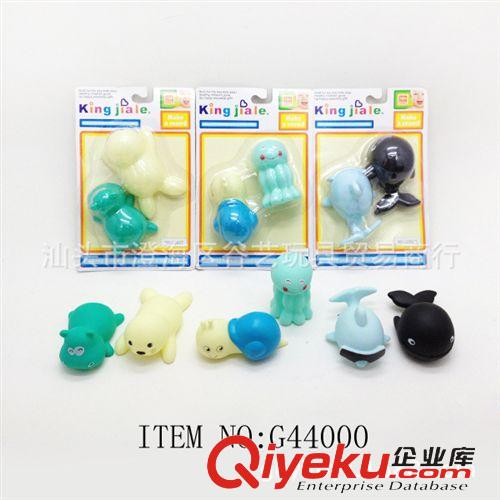 {zx1}產(chǎn)品 卡通環(huán)保洗澡玩具 搪膠動(dòng)物四件套  浴室捏捏響戲水玩具廠家直供