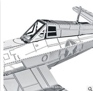 金屬酷拼 生日禮物 創(chuàng)意禮品 diy金屬拼裝模型 虎蛾轟炸機(jī) 旅游工藝品出口