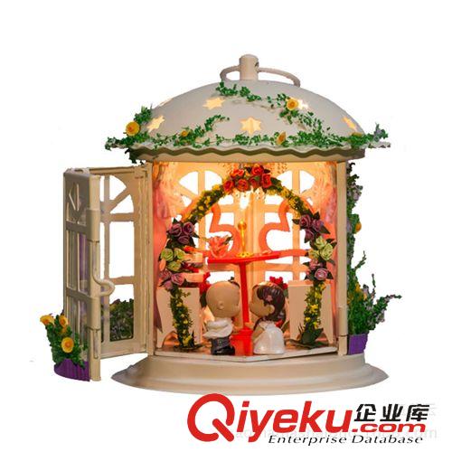 鐵藝小屋 手工創(chuàng)意 diy小 屋批發(fā) 鐵藝 下一站幸福 帶聲控圣誕出口一件代發(fā)