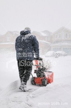 路面吹風(fēng)機(jī)、森林滅火機(jī)、吹葉機(jī) 手推除雪機(jī)、手推揚(yáng)雪機(jī)、7馬力拋雪機(jī)