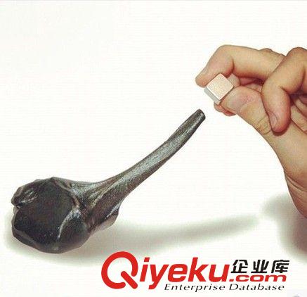 早教產(chǎn)品 香港ZOYO吞噬磁鐵磁性橡皮泥 減壓玩具磁性橡皮泥創(chuàng)意玩具 批發(fā)