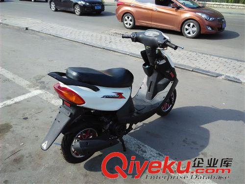 踏板摩托系列 雅馬哈 兩輪摩托車 踏板摩托車 巧格 福喜 鬼火專賣