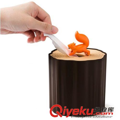 趣味雜貨 奇玩 松鼠樹樁紙巾抽 卷紙筒 紙巾筒 衛生紙收納盒 創意紙巾盒