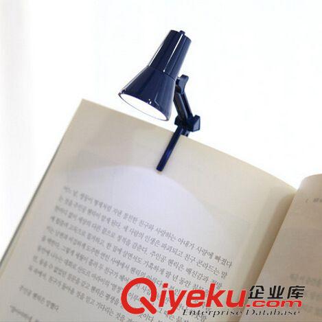 臺(tái)燈夜燈 奇玩 世界上最小的臺(tái)燈The Book Lamp 迷你LED臺(tái)燈 書夾燈 閱讀燈原始圖片3