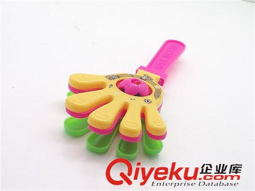 新品 拍手器 塑料手拍 19.5CM拍拍手 手掌拍  鼓掌器大中小號 助威道具原始圖片3