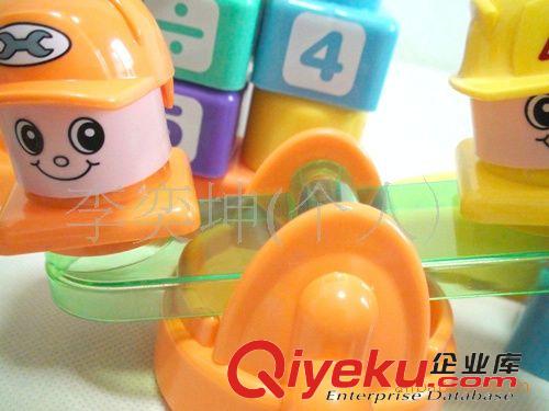 積木 800塑料桶裝積木  52片 數(shù)字火車積木 智力積木玩 桶裝積木原始圖片2