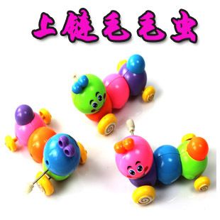 上鏈玩具系列 上鏈小爬娃，邊爬邊搖頭，超可愛超逼真