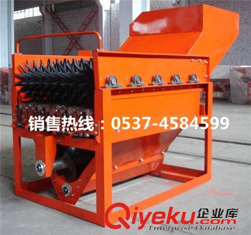 農(nóng)業(yè)機(jī)械 曲阜新恒機(jī)械致力于生產(chǎn)優(yōu)質(zhì)的玉米剝皮機(jī) {gx}工作 歡迎定做