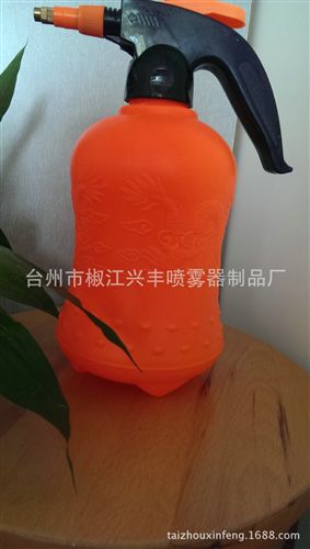 喷花壶 浇花壶 PH-025 2L龙凤喷花壶  2L手动喷雾器  园林浇花壶  吹塑喷花壶