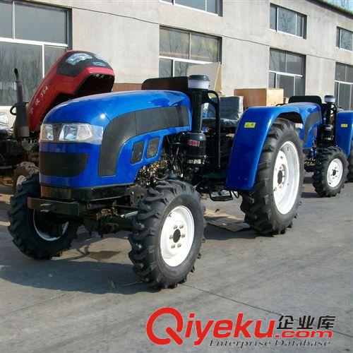 拖拉機(jī) 廠家直銷(xiāo){gx}率實(shí)用輪式拖拉機(jī)外貿(mào)出口好質(zhì)量農(nóng)用機(jī)械四輪拖拉機(jī)原始圖片2