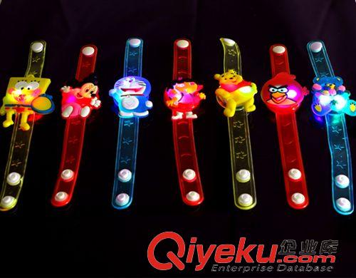發(fā)光玩具 卡通閃光手腕帶 發(fā)光手鐲 兒童節(jié)禮品 演出道具熱賣(mài)地?cái)偱l(fā)原始圖片3
