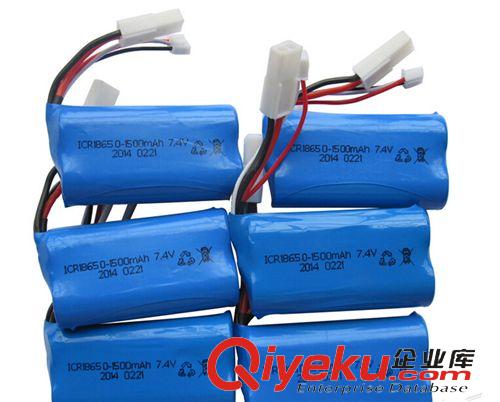 玩具配件 飛輪FT009快艇遙控船電池 7.4V 1500MA航模車模圓柱型動(dòng)力鋰電池