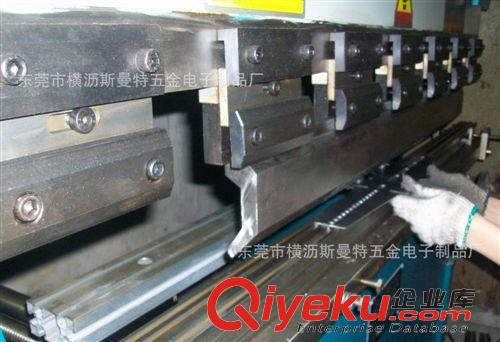 LCD電視支架 批發(fā)液晶電視支架，平板電視壁架，電視掛架：誠(chéng)招各省市經(jīng)銷商。原始圖片3