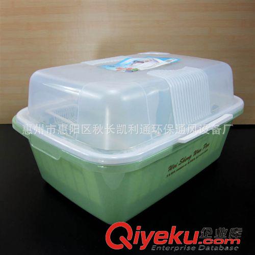 家居/餐廚用品 85L大號(hào)塑料透明整理收納儲(chǔ)物箱雙扣周轉(zhuǎn)箱帶蓋帶滾輪廠家直銷