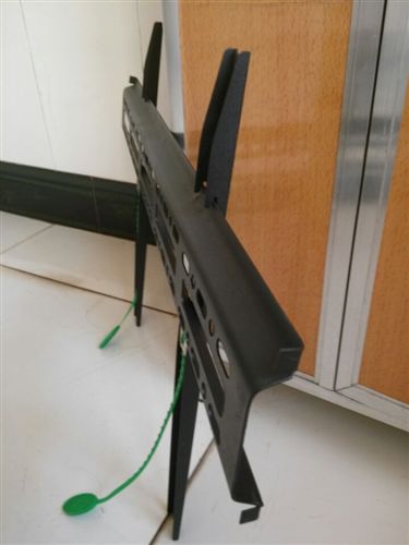 電視機配件、附件 SF-42型優(yōu)質(zhì)黑色磨砂液晶電視機掛架